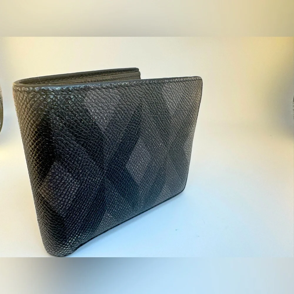 Dunhill Bifold Wallet Black Leather W Embossed Logo & Coin Pouch AUTHENTIC EUC - Picture 2 of 16